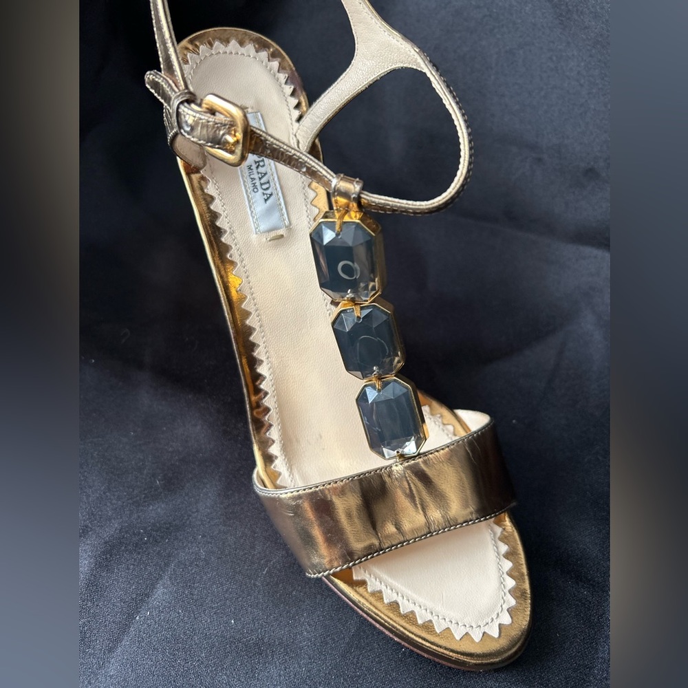 Prada T-Strap 4” heals. Size 37 1/2 or 7 (they run small).